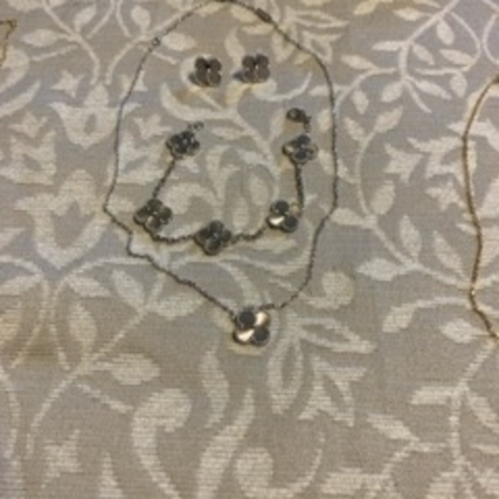 Silver Floral Pendant Necklace and Earring Set - Women Jewelry